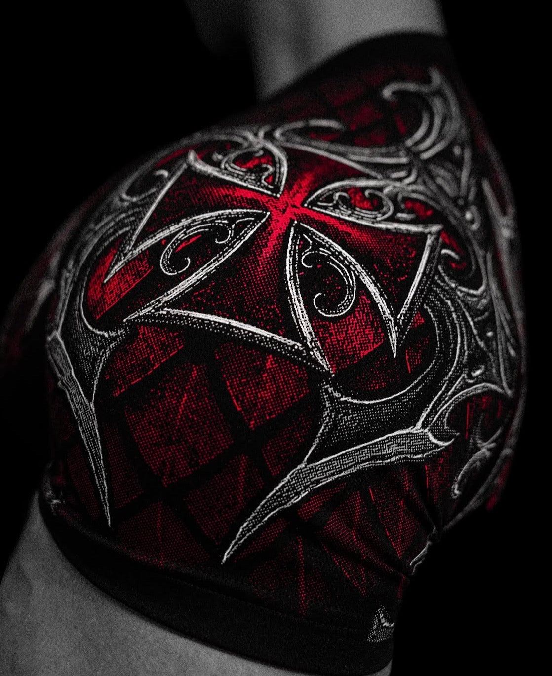 Armored Sleeve Compresión [BLOOD METAL]